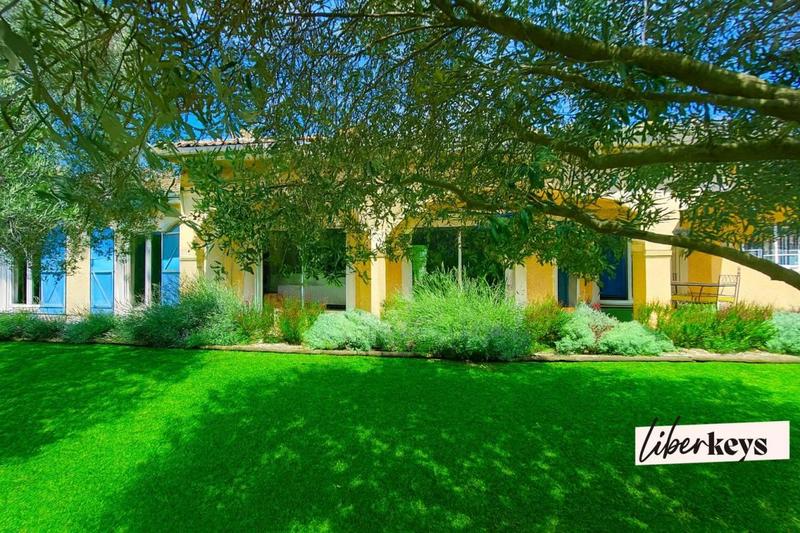 Villa - 190 m² - 7 pièces