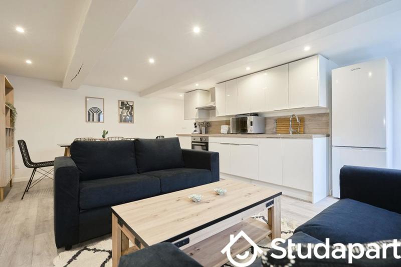 Chambre - 11 m² - 1 pièce