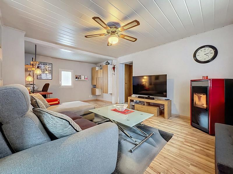 Maison - 98 m² - 5 pièces