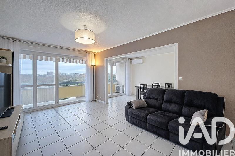 Appartement - 79 m² - 4 pièces