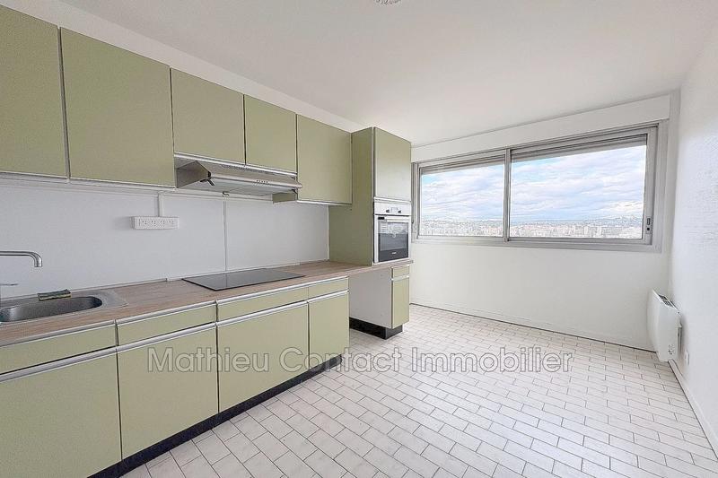 Appartement - 109 m² - 5 pièces