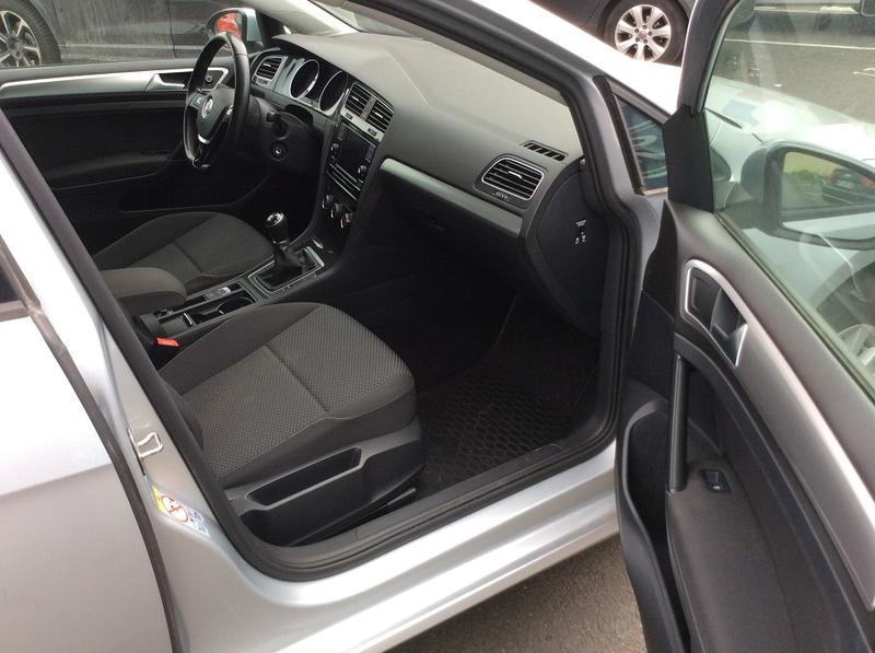 Volkswagen Golf 1.0 Tsi 115 Confortline