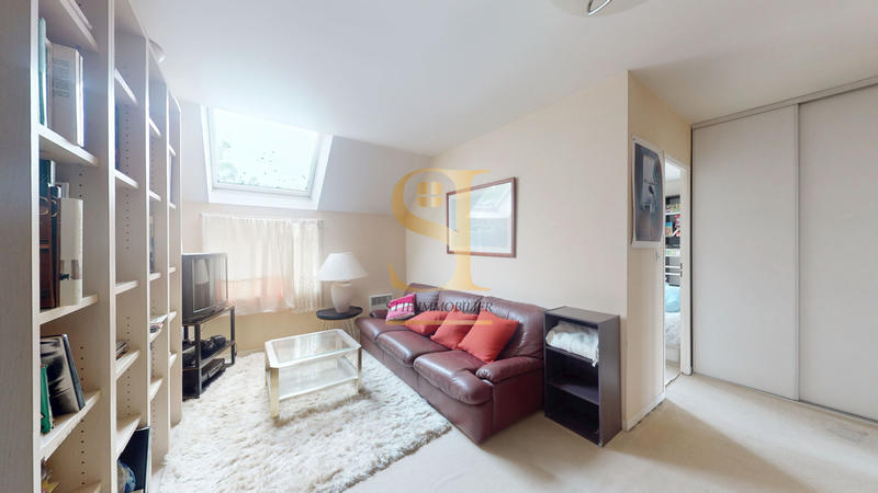 Maison - 172 m² - 7 pièces