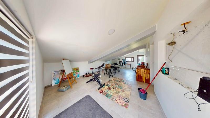 Maison - 197 m² - 7 pièces