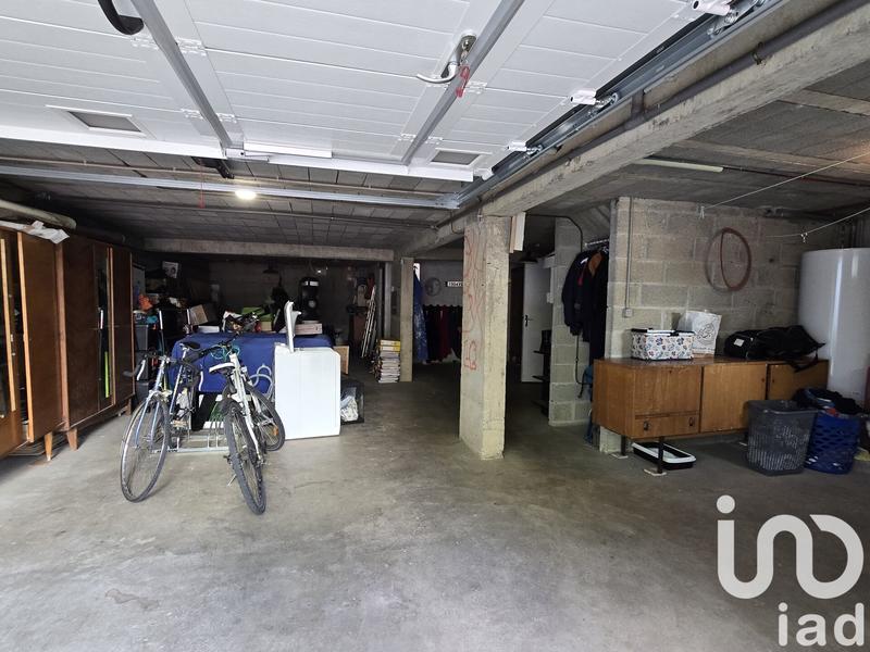 Maison - 180 m² - 7 pièces