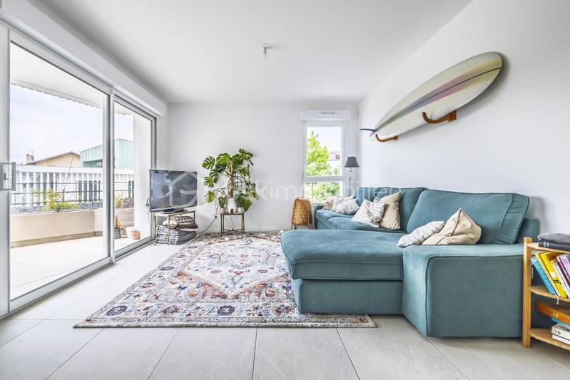 Appartement - 93 m² - 4 pièces