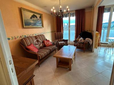 Appartement - 72 m² - 3 pièces