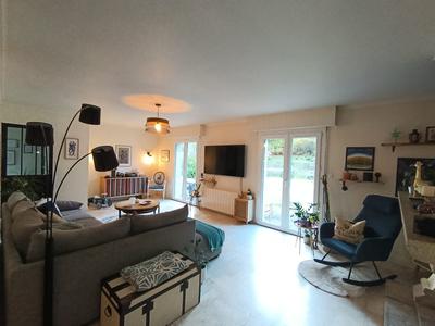 Maison traditionnelle - 190 m² - 6 pièces