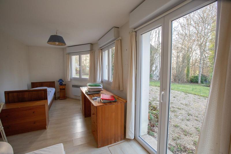 Maison - 201 m² - 8 pièces