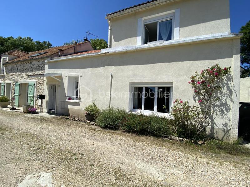 Maison - 91 m² - 5 pièces