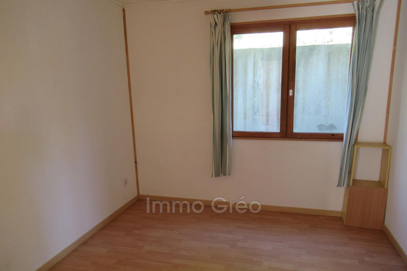 Maison - 235 m² - 5 pièces