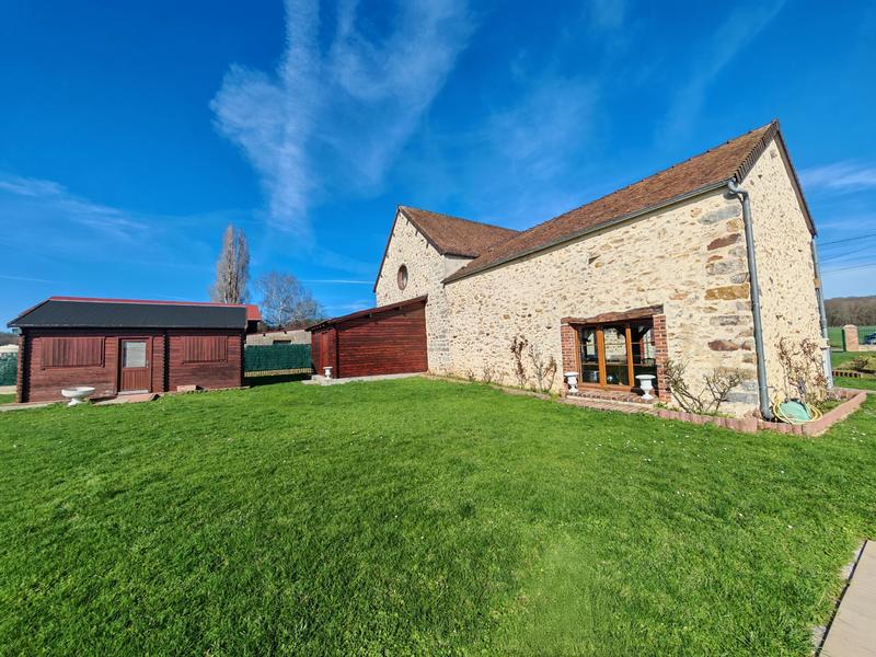 Longère - 418 m² - 14 pièces