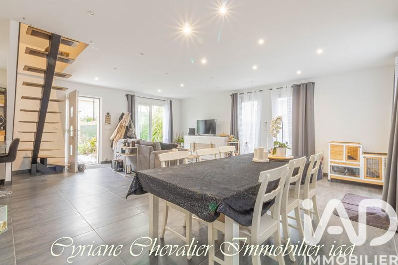 Maison - 127 m² - 7 pièces