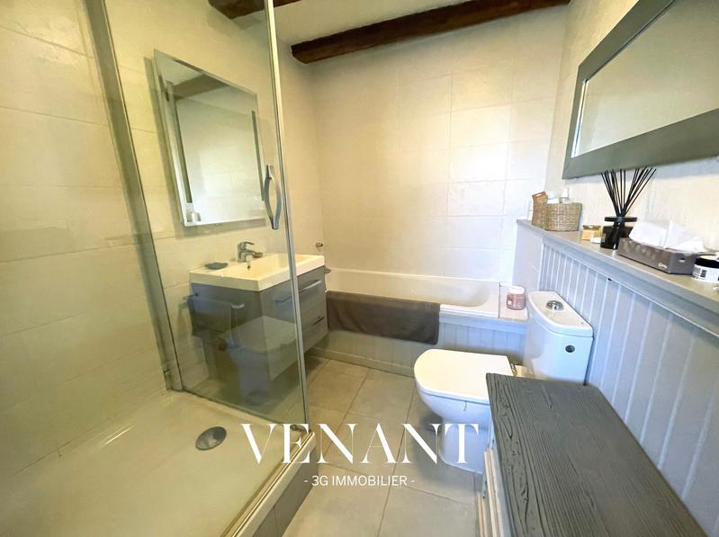 Villa - 180 m² - 5 pièces