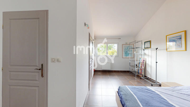 Maison - 144 m² - 4 pièces