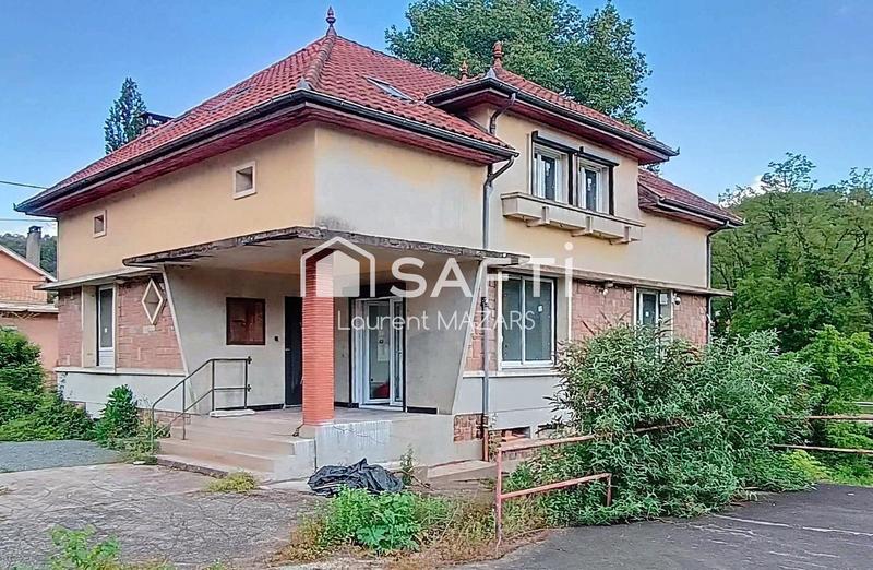 Maison - 160 m² - 8 pièces