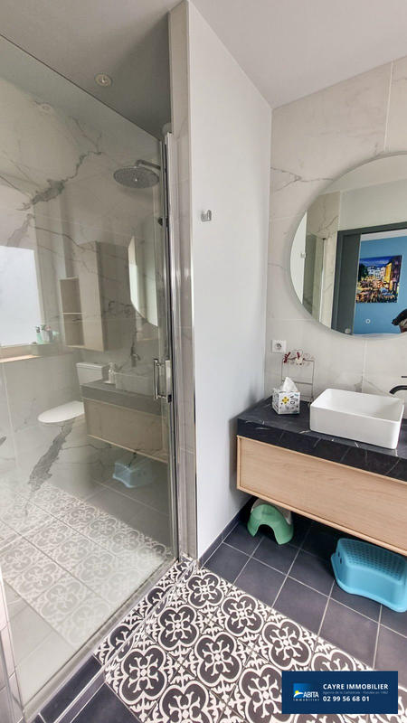 Appartement - 98 m² - 4 pièces