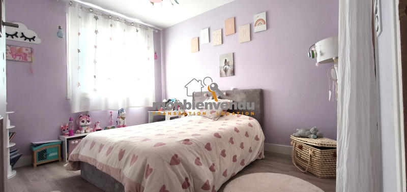 Maison traditionnelle - 133 m² - 6 pièces