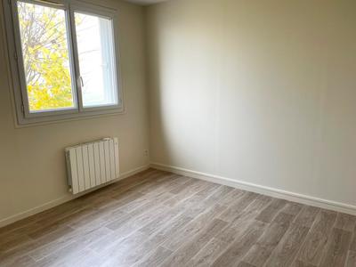 Maison - 76 m² - 4 pièces