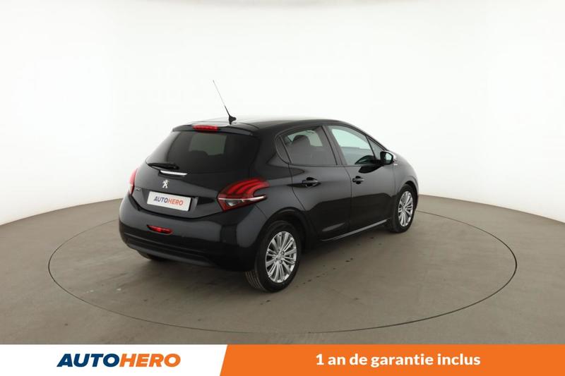 Peugeot 208 1.6 Blue-HDi Style 5p 75 ch