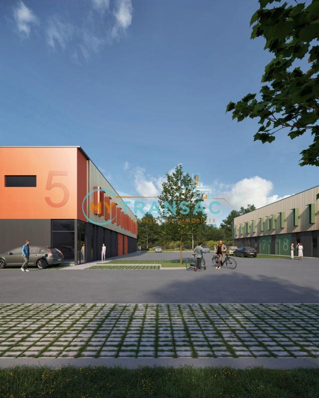 Local d'activité / Entrepôt - 593 m²