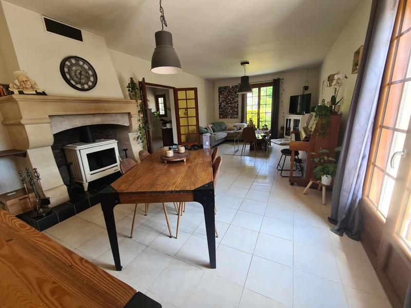 Maison - 174 m² - 8 pièces