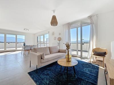 Appartement - 101 m² - 4 pièces