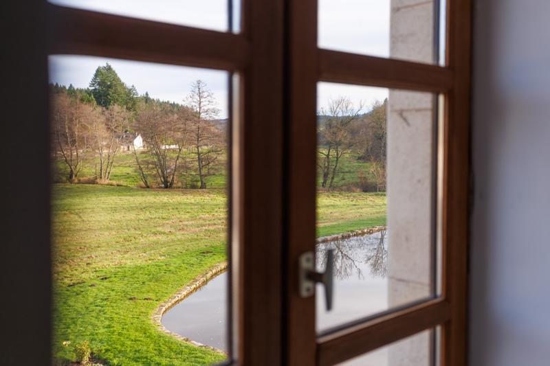 Propriété - 295 m² - 10 pièces