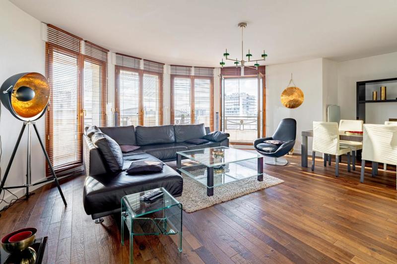 Appartement - 81 m² - 3 pièces