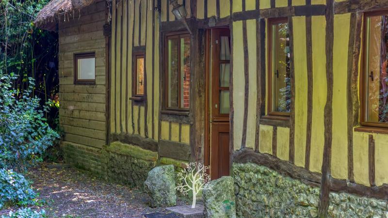 Chaumière - 198 m² - 6 pièces