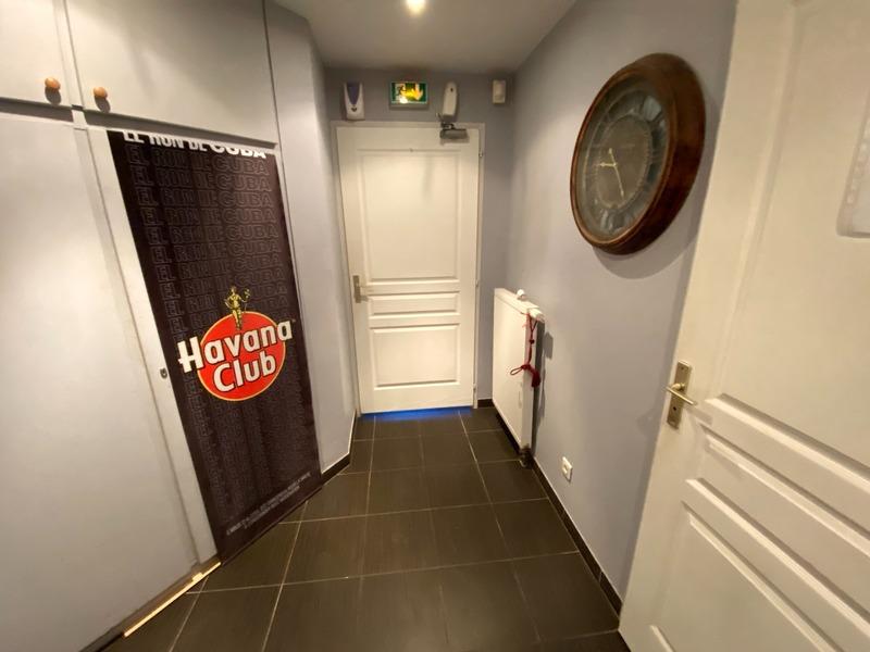 Local commercial - 134 m² - 3 pièces