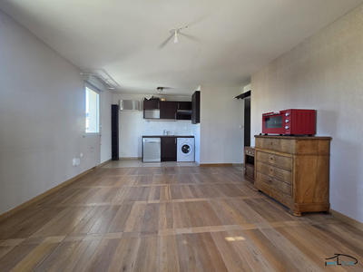 Appartement - 84 m² - 3 pièces