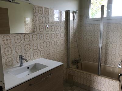 Maison - 102 m² - 4 pièces