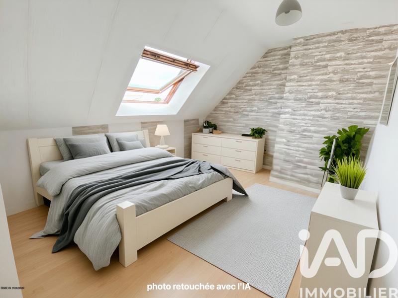 Maison - 96 m² - 6 pièces