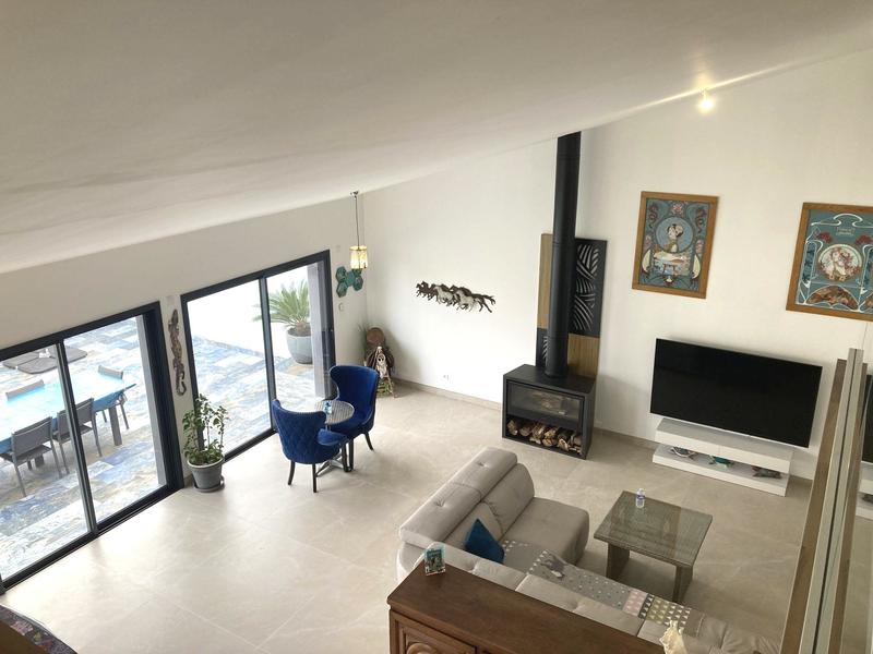 Maison contemporaine - 181 m² - 5 pièces