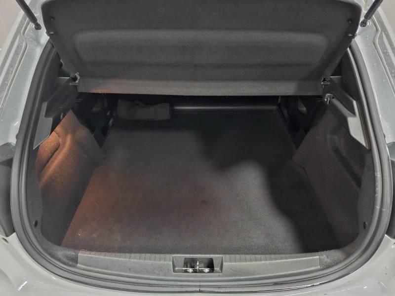 Peugeot 208 affaire Bluehdi 100 s&amp;S Bvm6 Premium