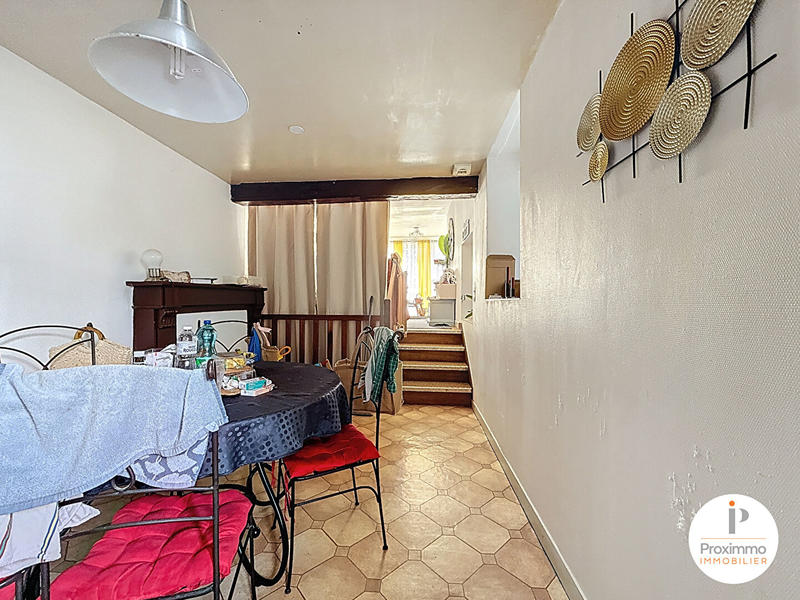 Immeuble - 84 m² - 5 pièces