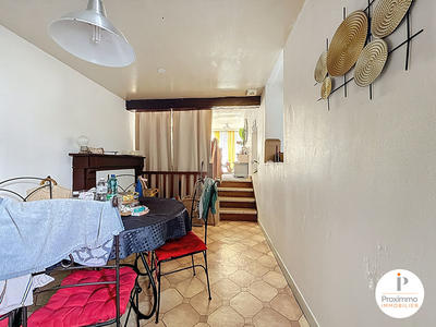 Immeuble - 84 m² - 5 pièces