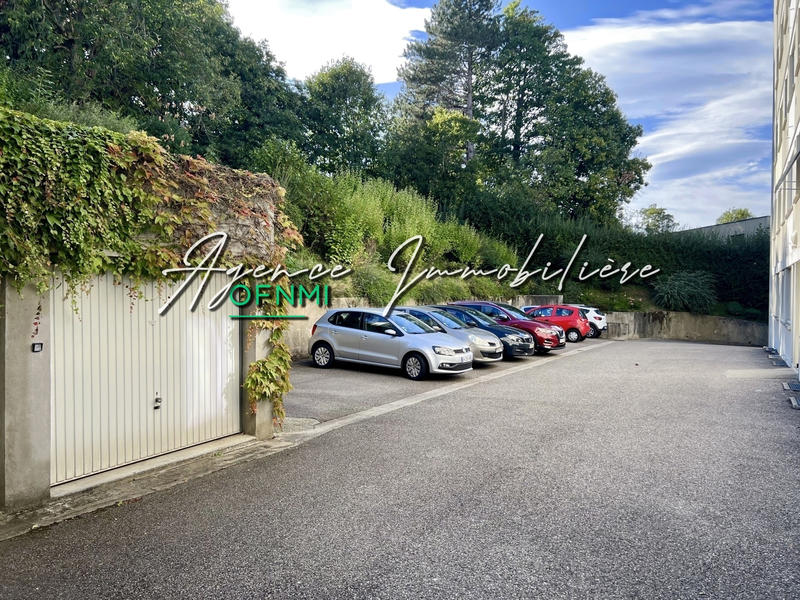 Appartement - 88 m² - 4 pièces