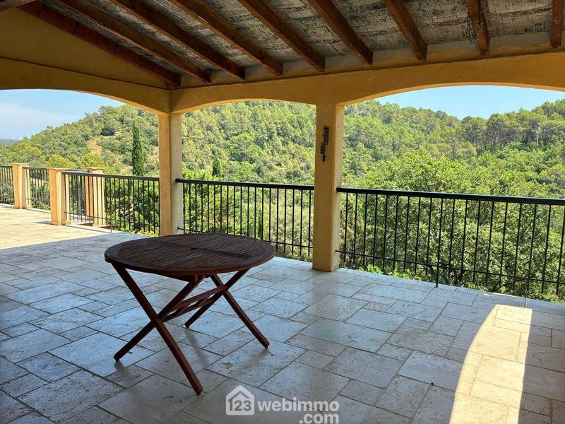 Villa - 145 m² - 5 pièces