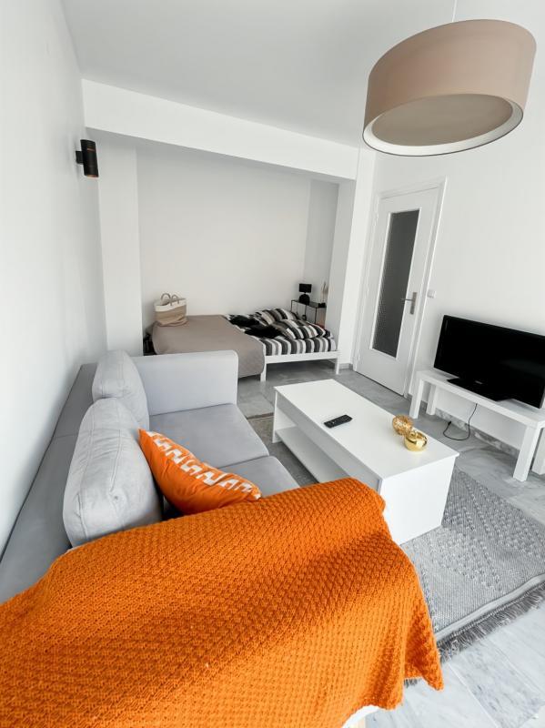 Studio - 28 m² - 1 pièce