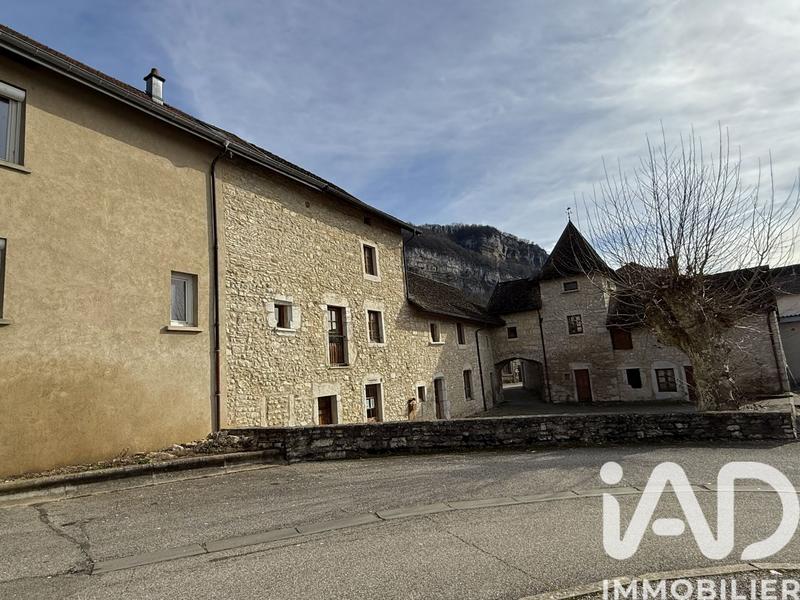 Maison de village - 97 m² - 4 pièces