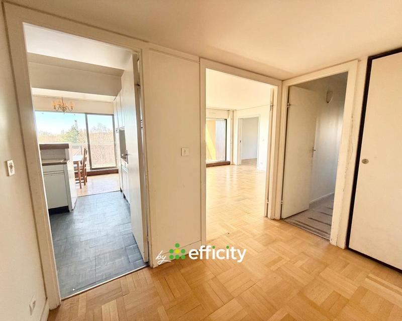 Appartement - 96 m² - 4 pièces