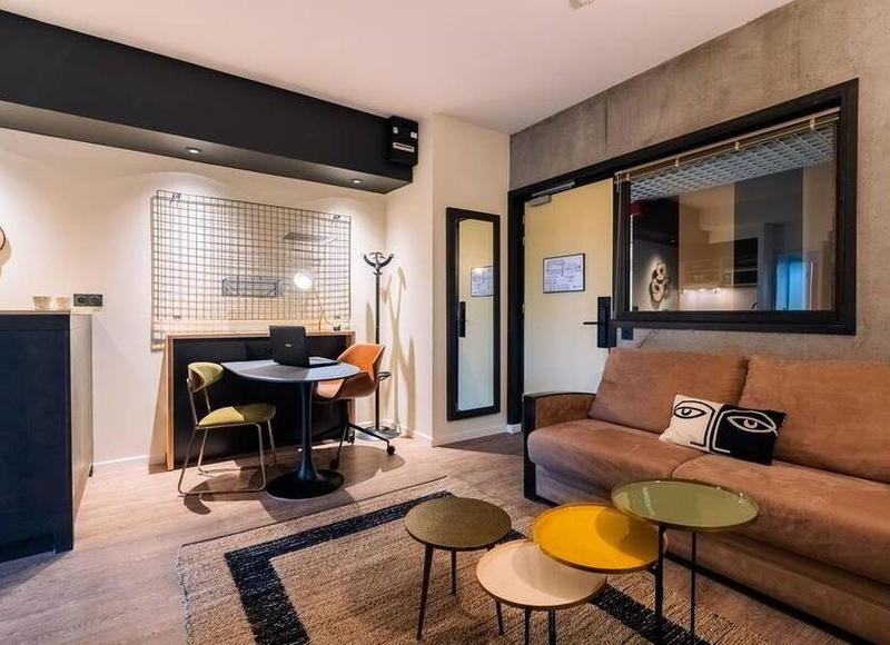 Chambre - 10 m² - 1 pièce