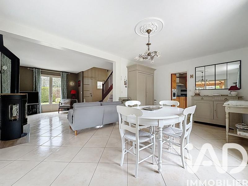 Maison - 145 m² - 7 pièces