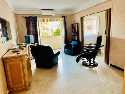 Appartement - 76 m² - 4 pièces