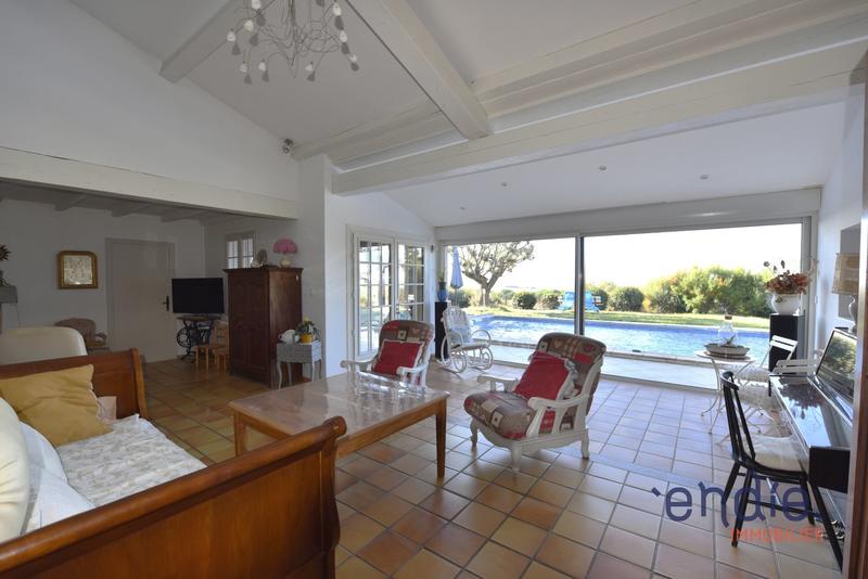 Maison - 158 m² - 6 pièces