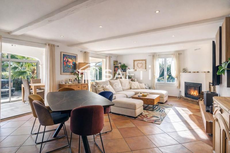 Maison - 187 m² - 6 pièces