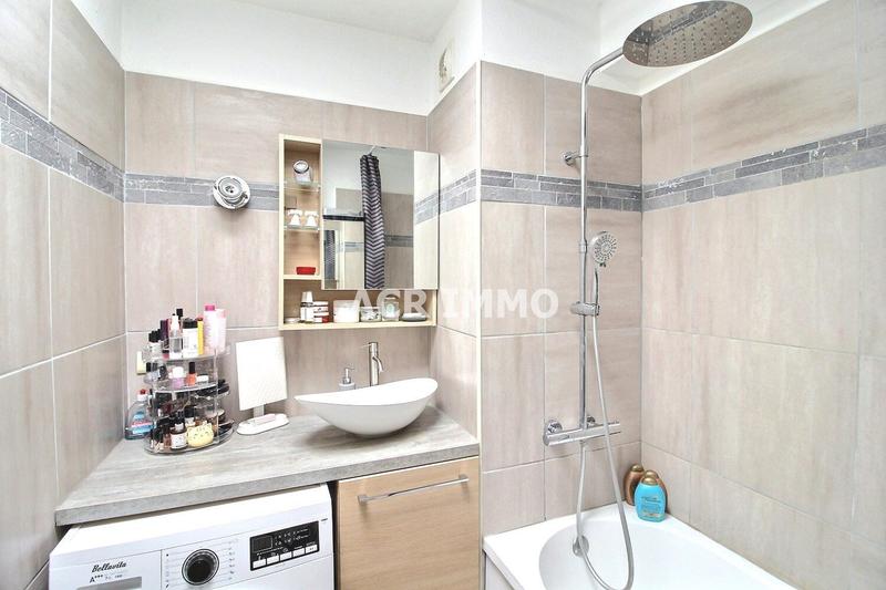 Duplex - 65 m² - 4 pièces