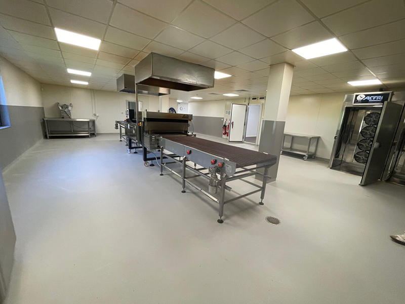 Immeuble - 6 300 m² - 1 pièce